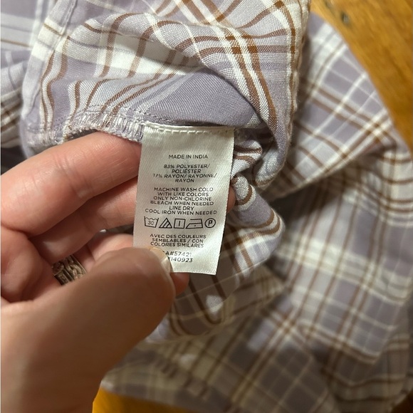 Ann Taylor LOFT  Women Frosted Lavender Plaid Ruffle Cropped Blouse, L Prairie - Picture 12 of 12